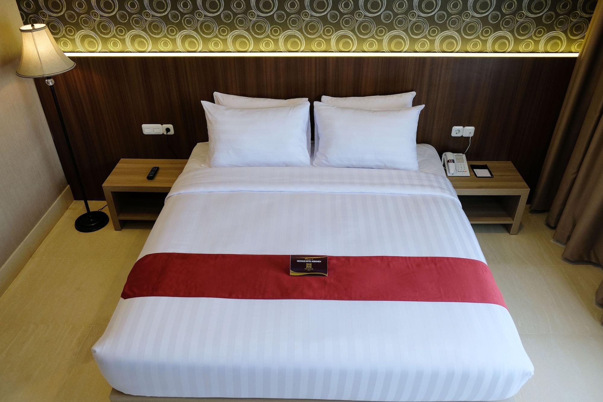 Mexolie Hotel Kebumen Kültér fotó