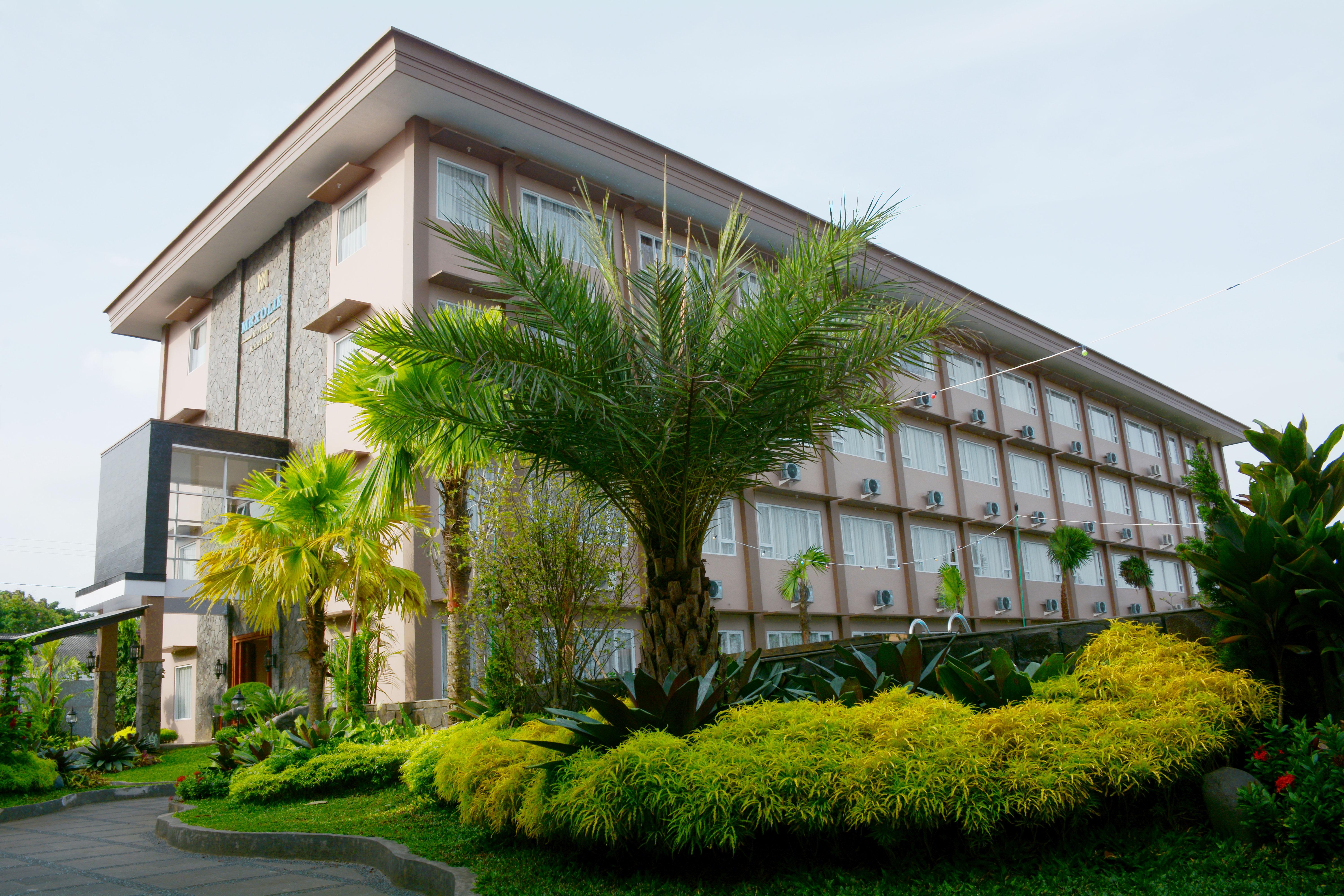Mexolie Hotel Kebumen Kültér fotó