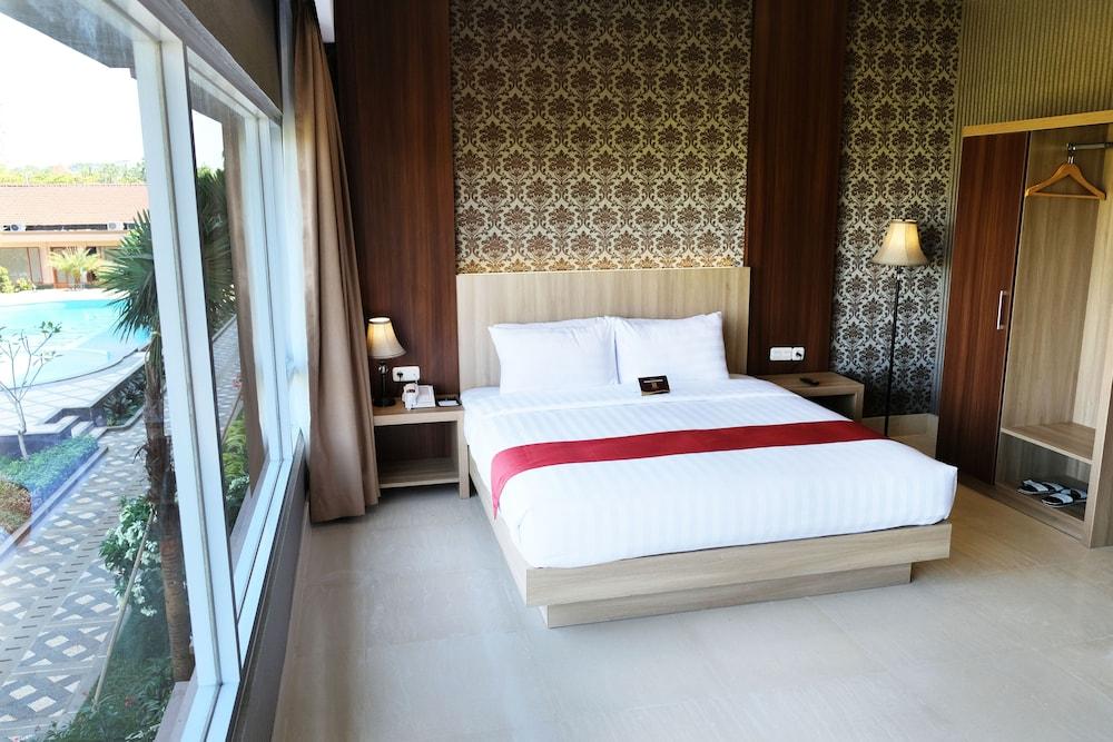 Mexolie Hotel Kebumen Kültér fotó