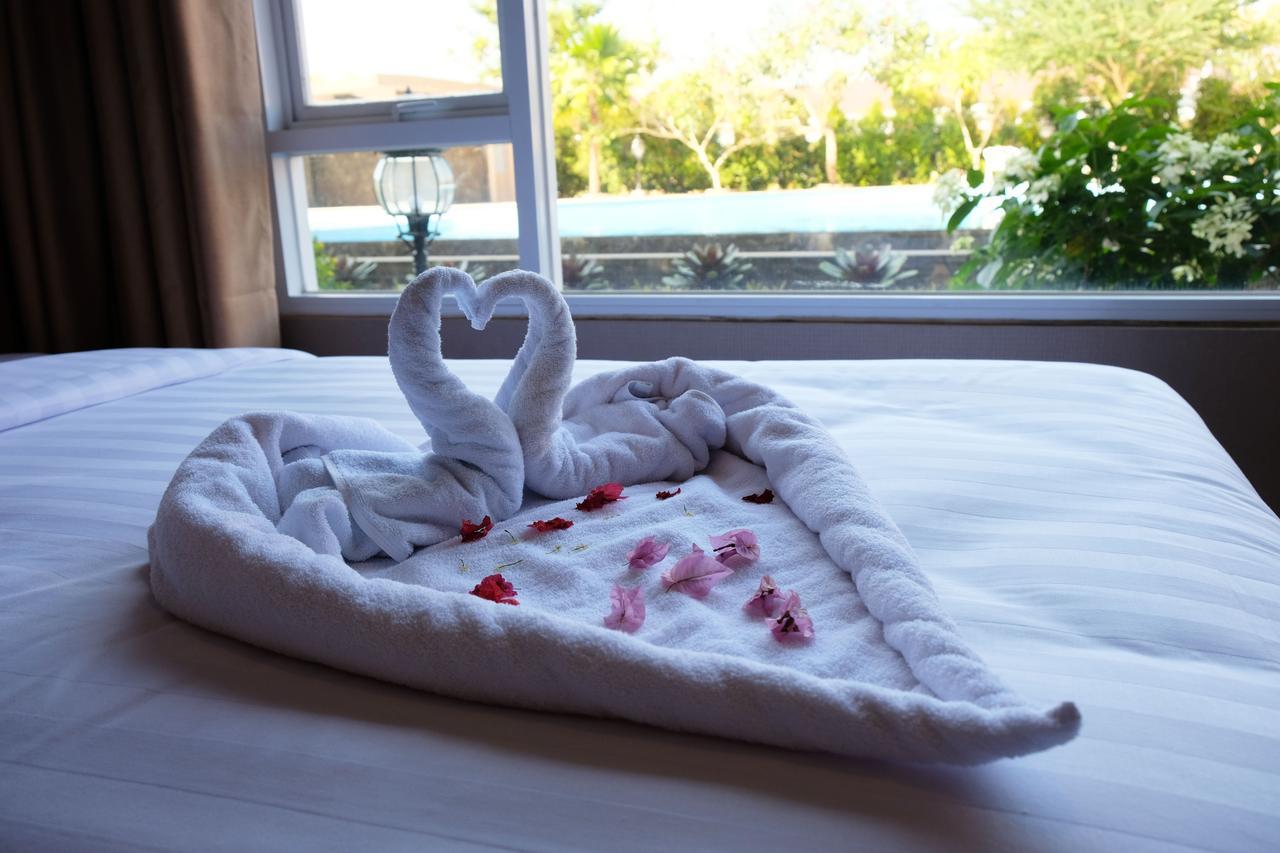 Mexolie Hotel Kebumen Kültér fotó