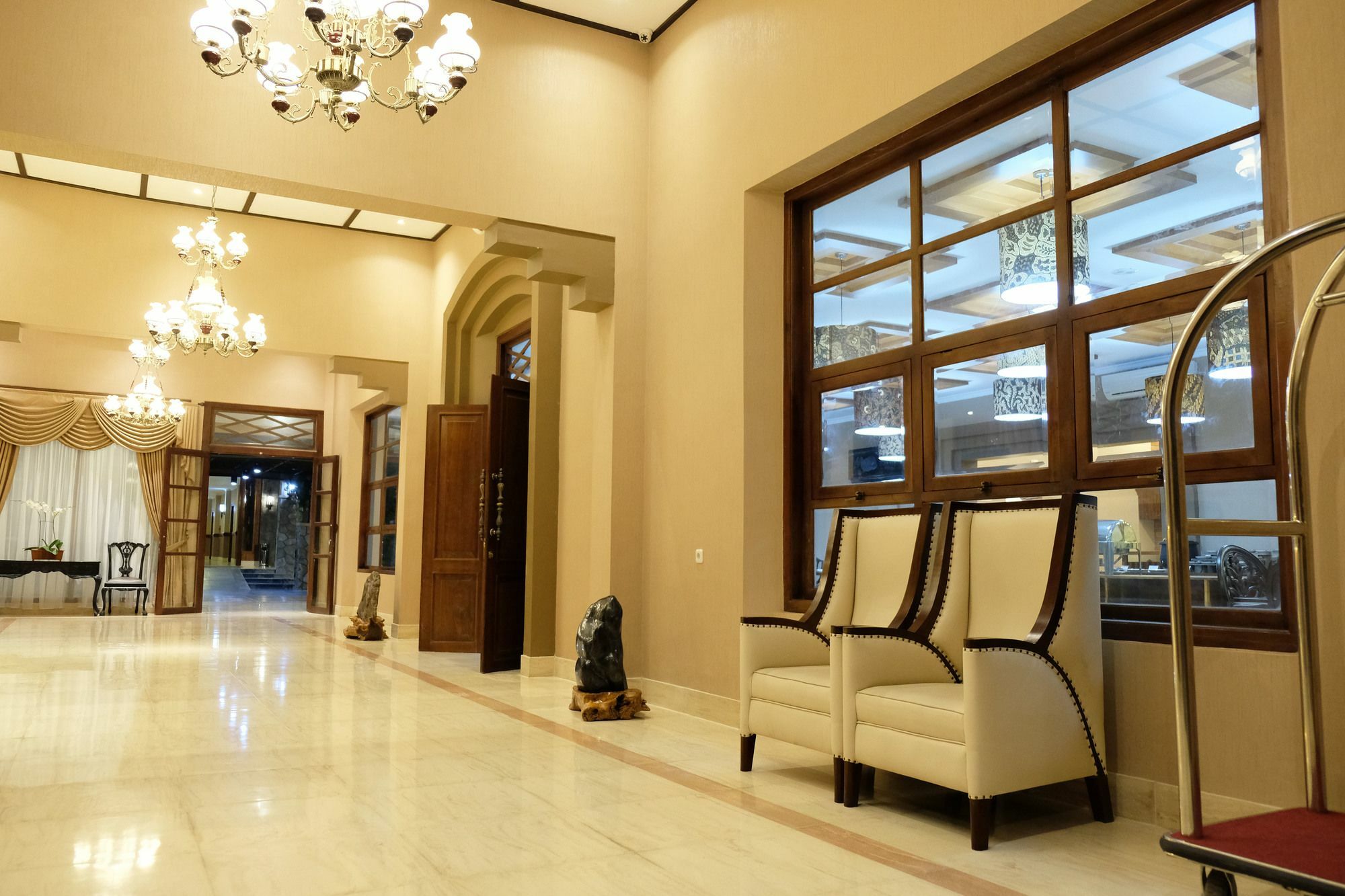 Mexolie Hotel Kebumen Kültér fotó