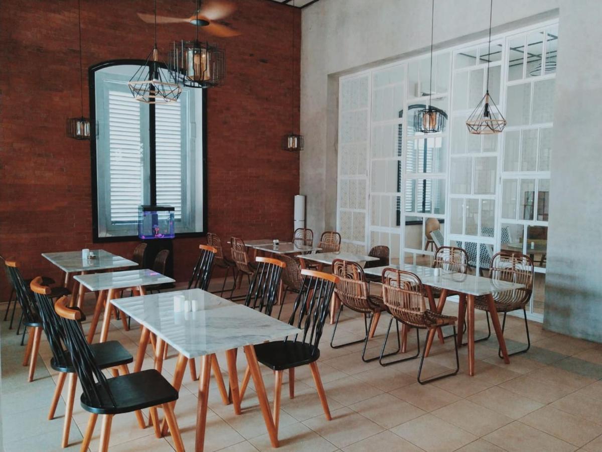 Mexolie Hotel Kebumen Kültér fotó